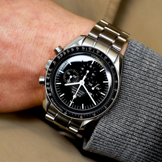 Omega Speedmaster Moonwatch 311.30.42.30.01.005 Image 5